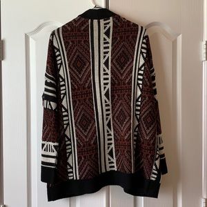 Ecote Sweaters - Maroon and Black oversized sweater Ecote Sweaters - Maroon and Black oversized sweater